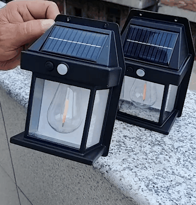 Applique solaire résistante à la pluie