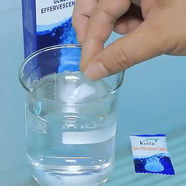 Pastilles Effervescentes Nettoyantes Haute Performance pour Vitres et Pare-Brise 2